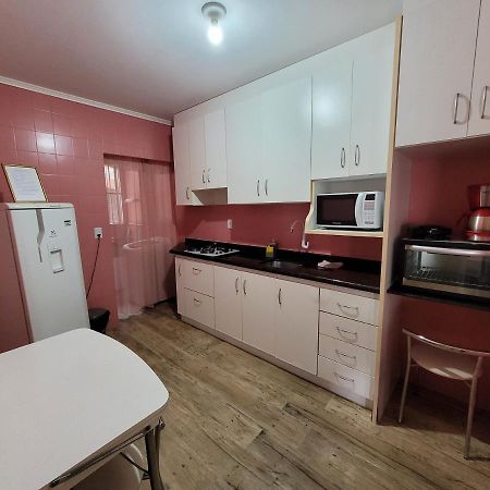 Apto 2 Dorm Bem Localizado Lejlighed Balneário Camboriú Eksteriør billede